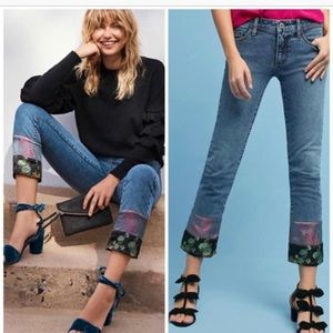 Anthropologie- Pilcro floral boyfriend jeans